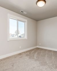 030_Bedroom