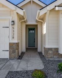 003_Front Entry